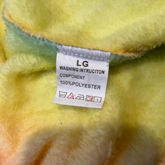 Rainbow unicorn kids bath robe - Picture 4 of 5